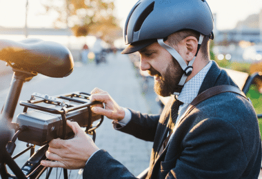 Recharge d'un vélo électrique